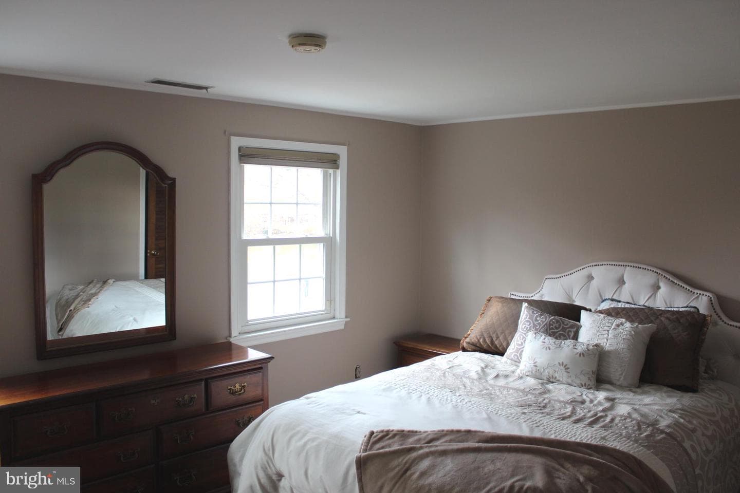 6 Tiffany Drive photo 69