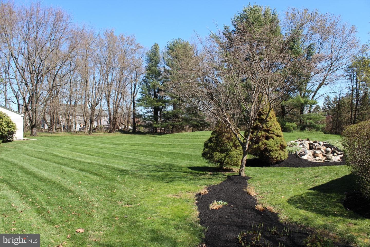 6 Tiffany Drive photo 9