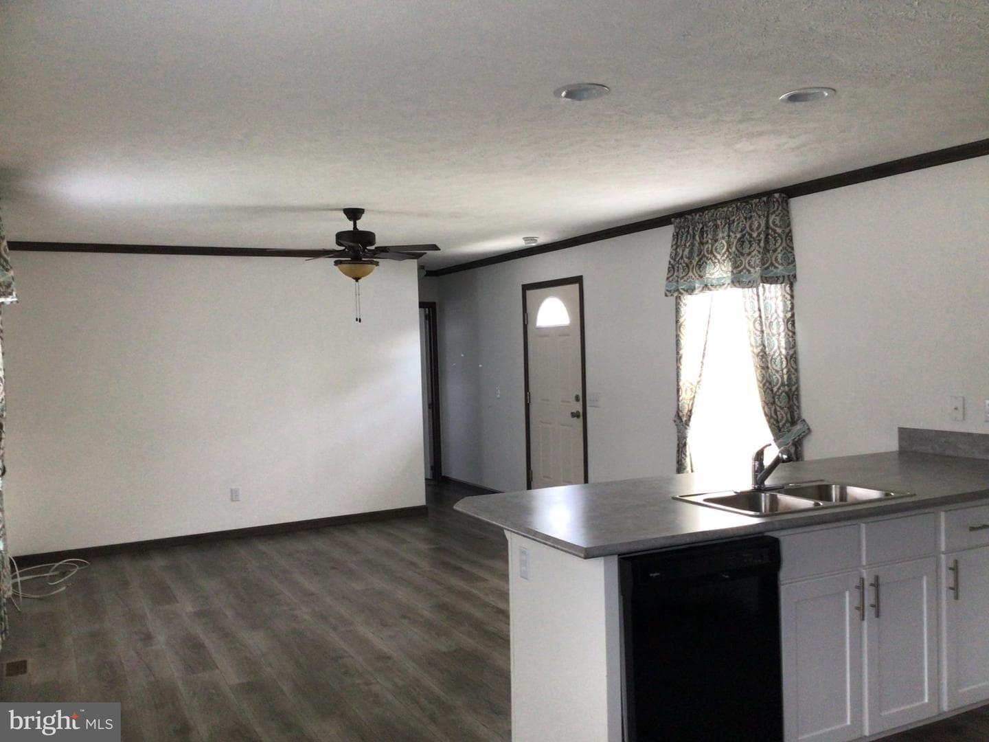 25 Kennedy Drive photo 6