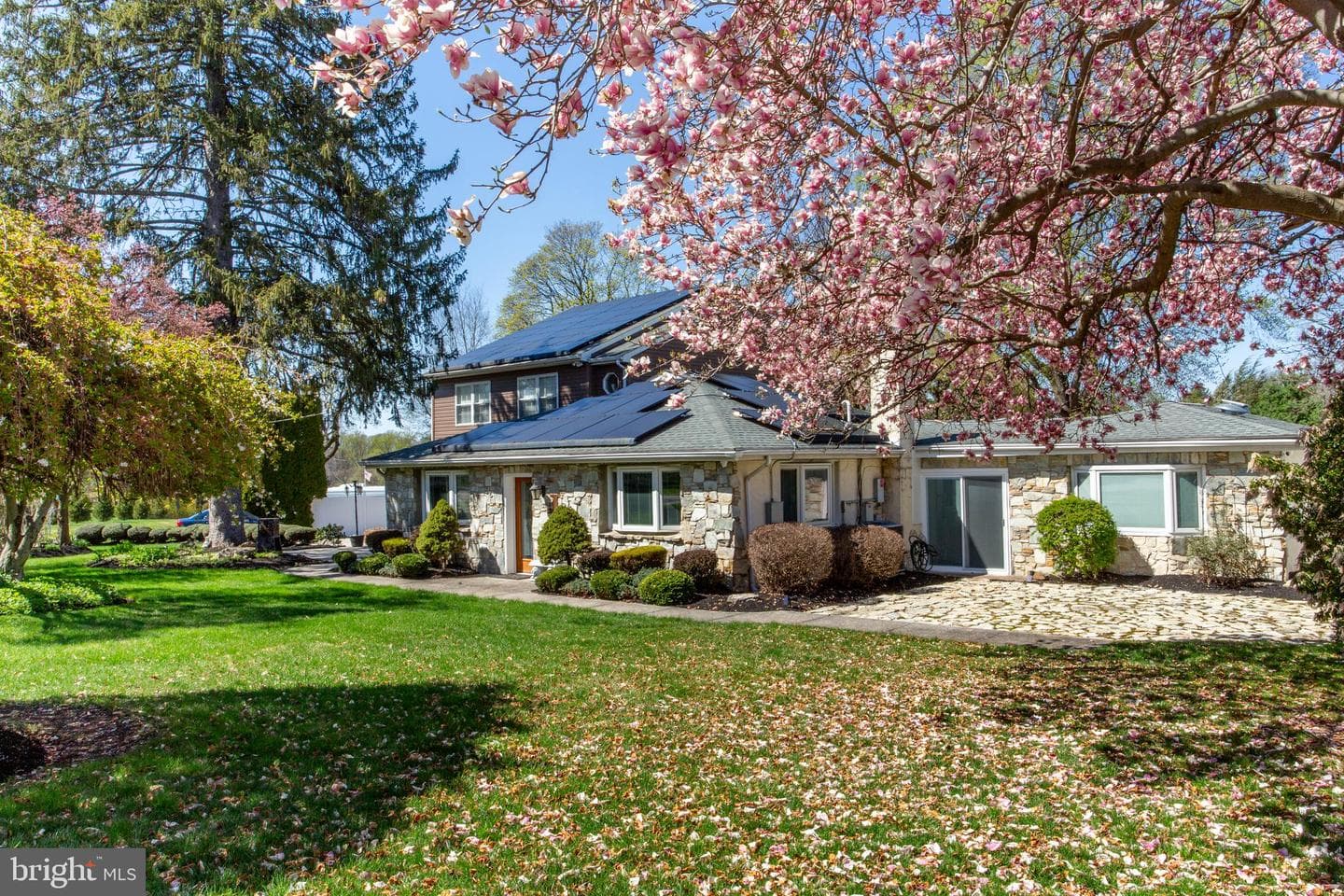 26 Dolton Road photo 3