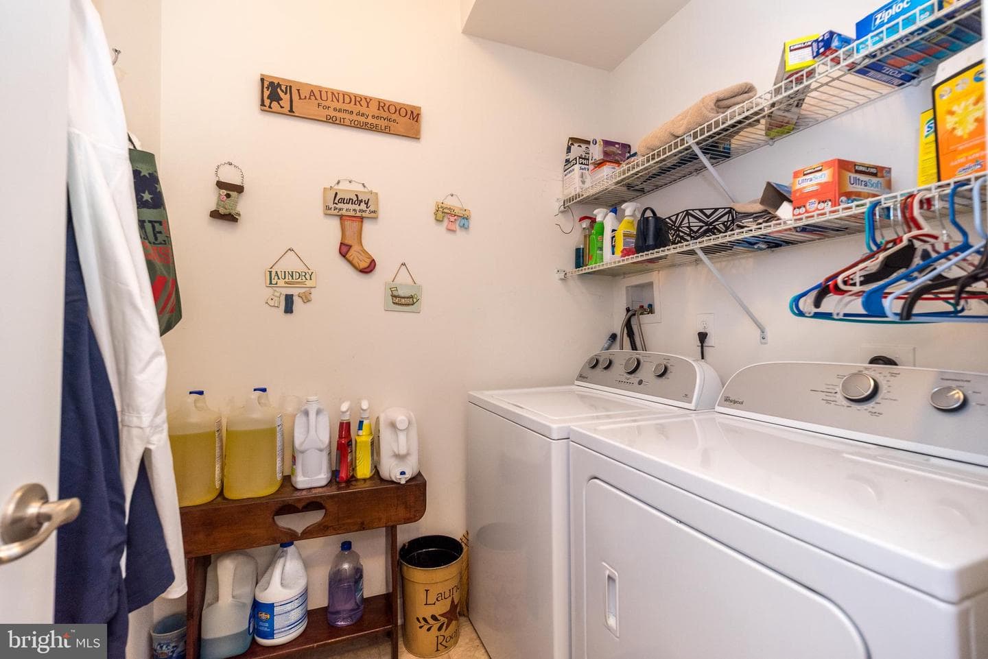 1127 Arbour Lane photo 7