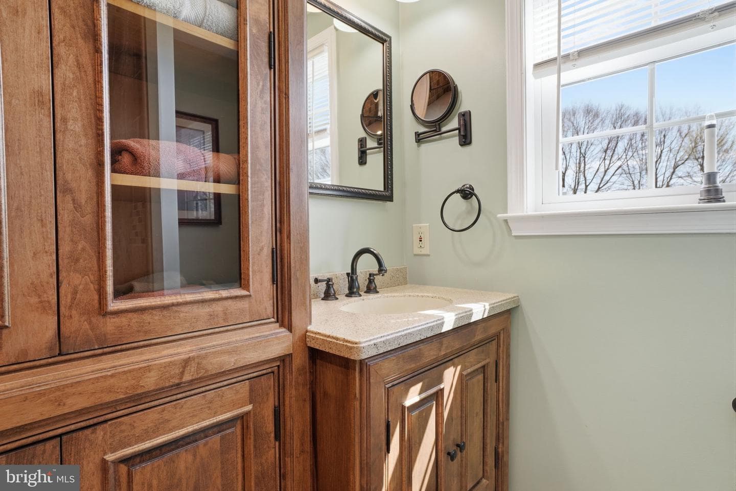 6270 Sterling Avenue photo 24