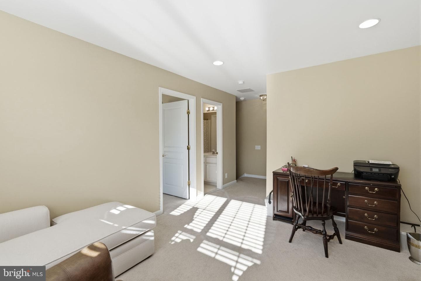 99 Dillon Way photo 28