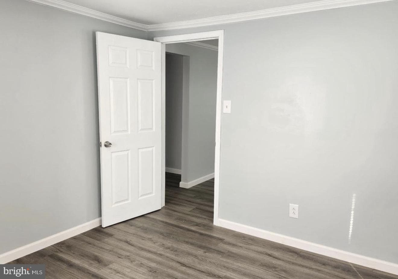 3818 Hollywood Avenue photo 6