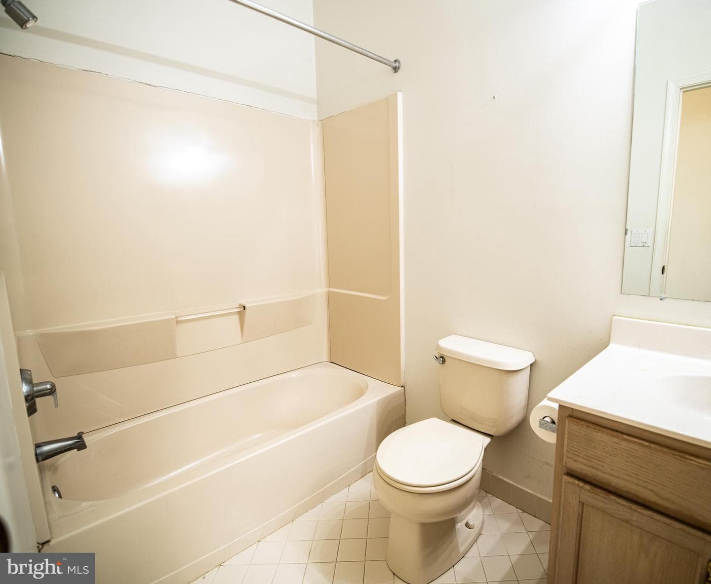 135 S Founders Court photo 29