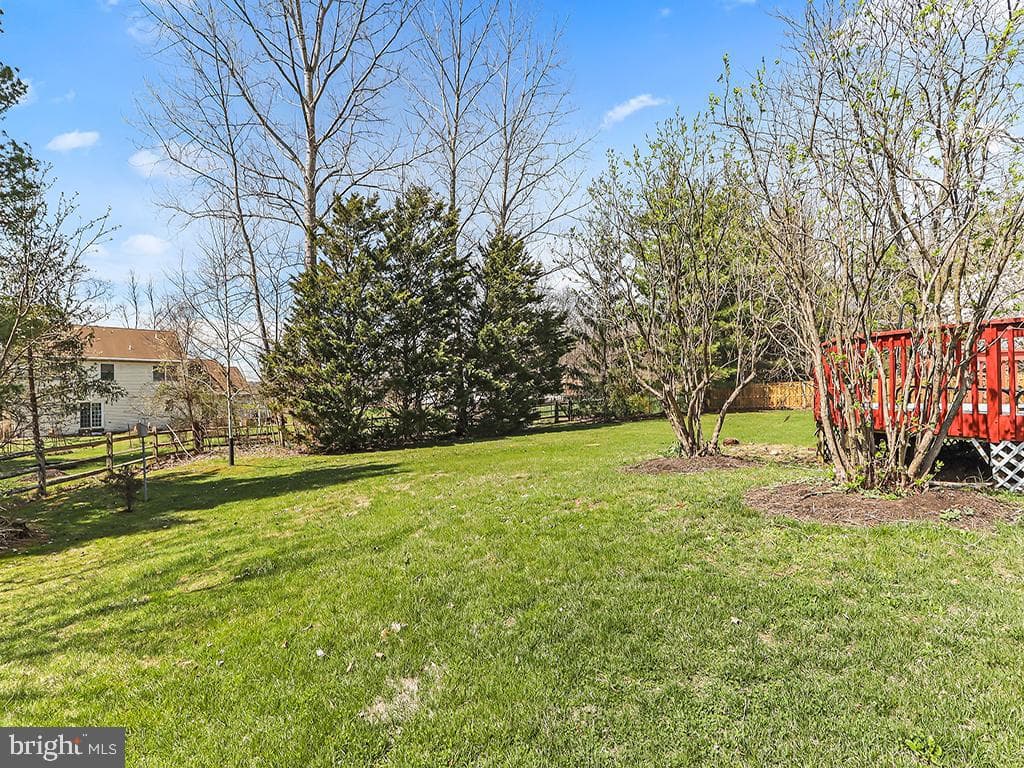 375 Sentinel Avenue photo 77