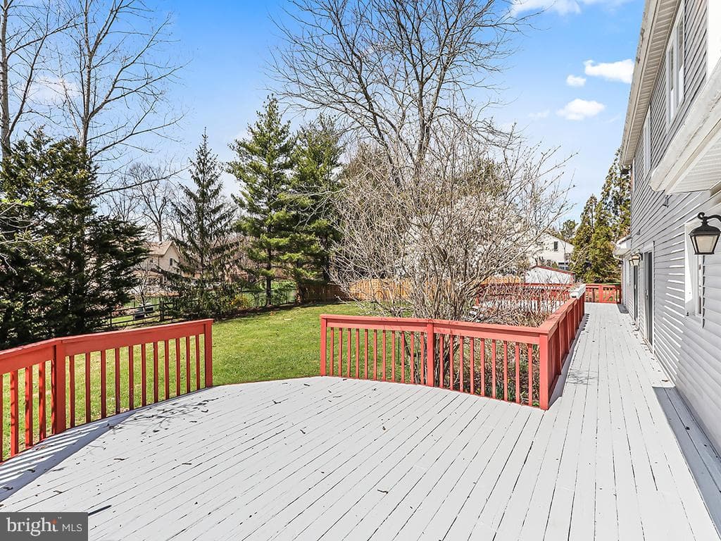 375 Sentinel Avenue photo 78