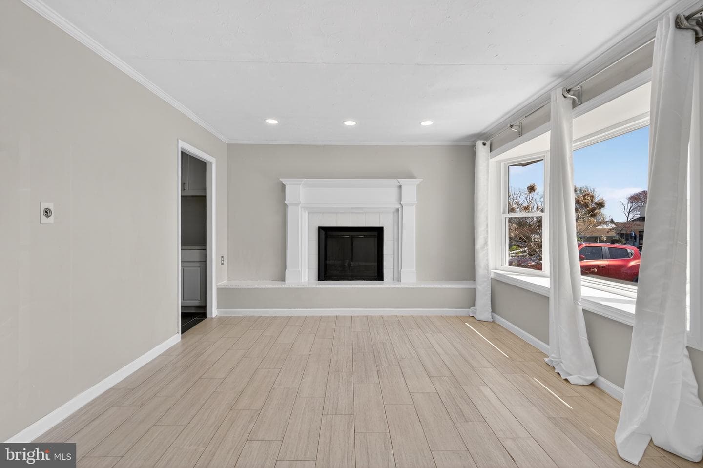 325 Austin Drive photo 5