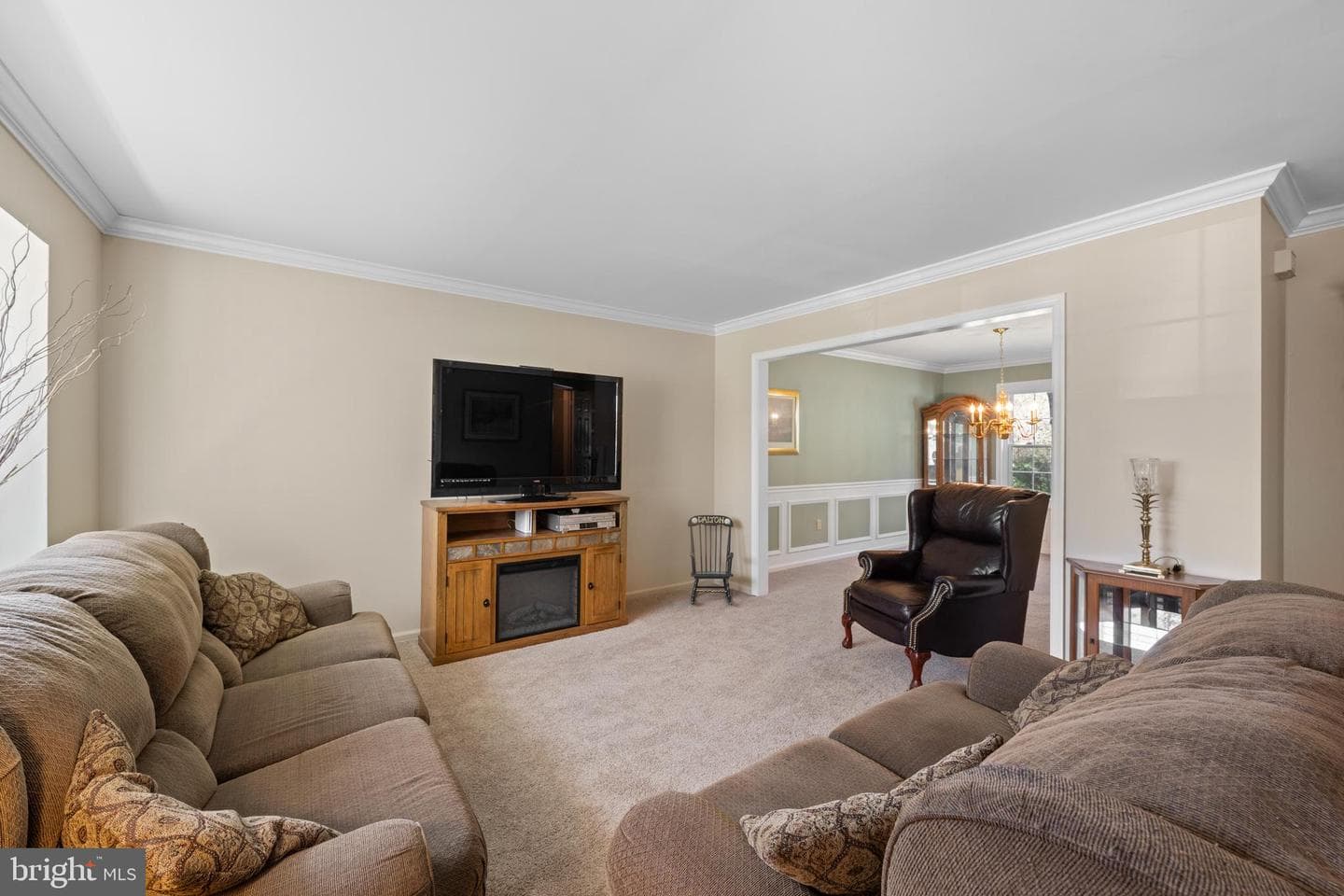 54 Laurel Circle photo 8
