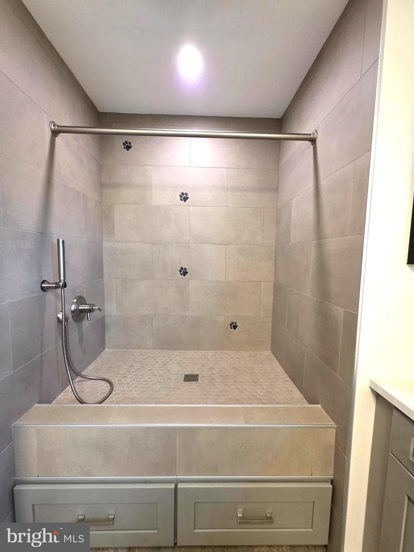 694 Countess Drive photo 26