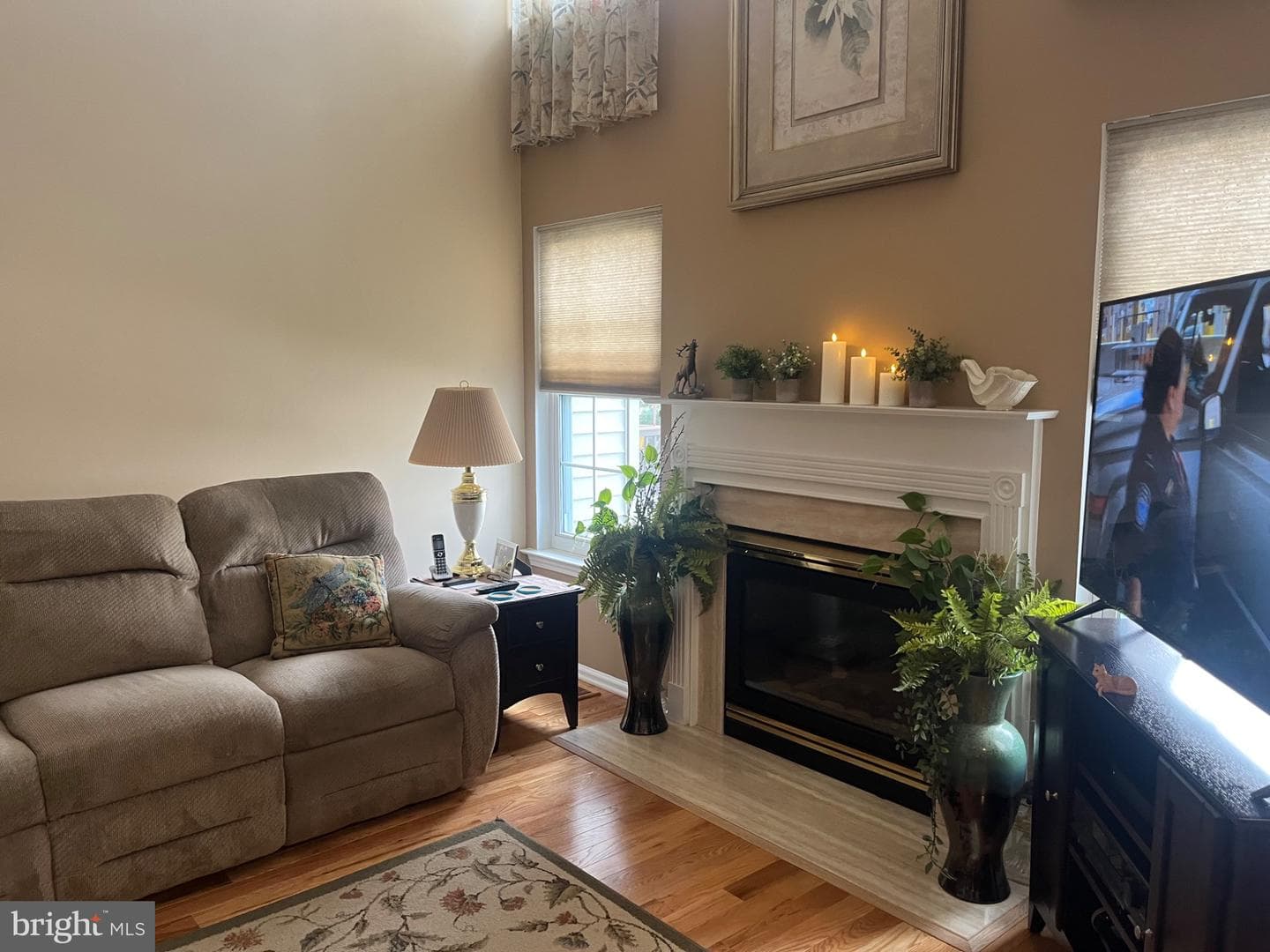 304 Julian Drive E photo 25