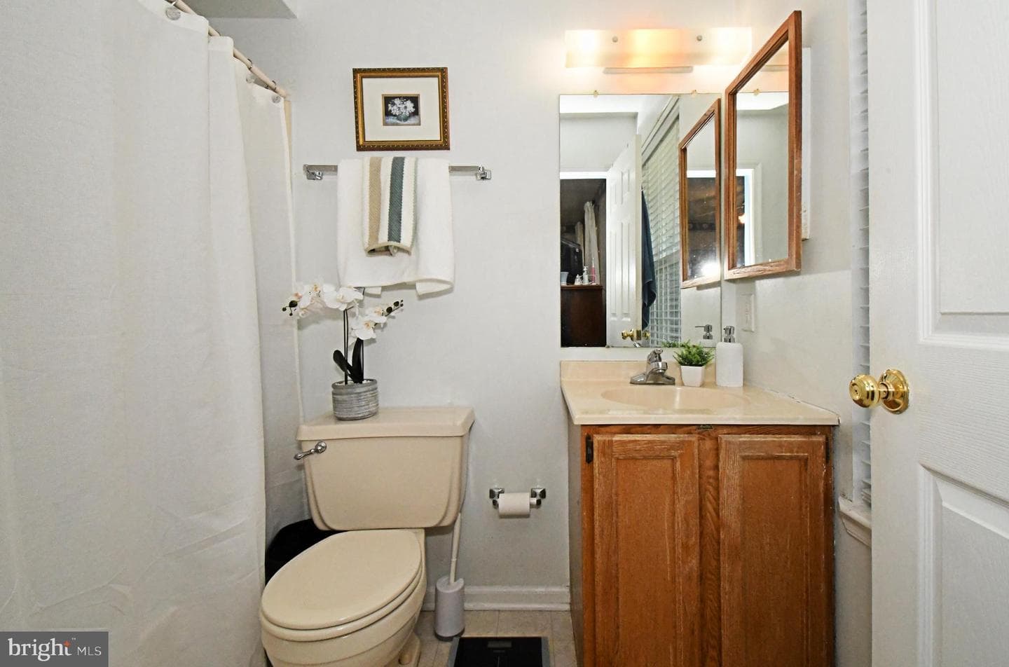 57 Ardsley Court photo 15