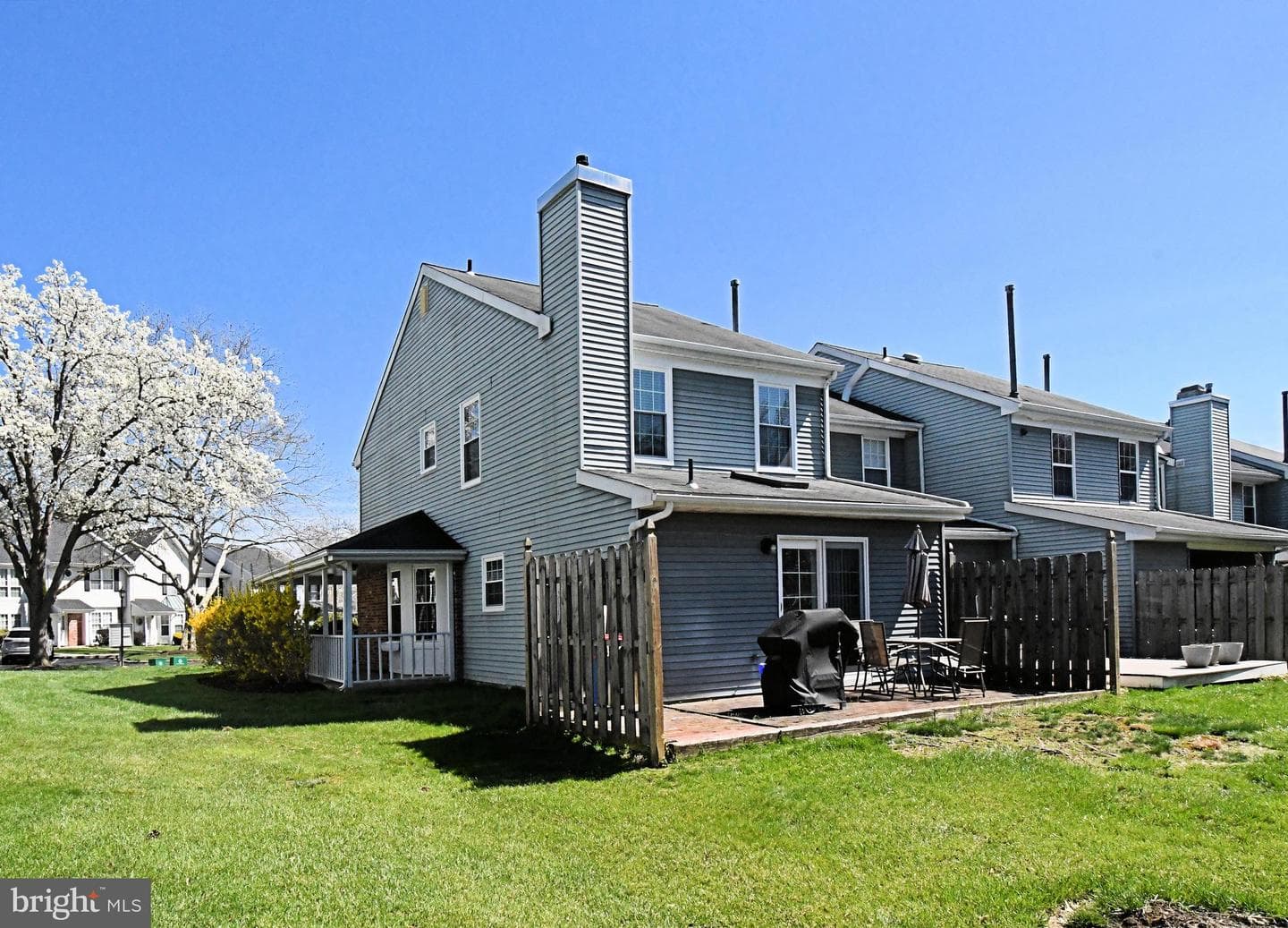 57 Ardsley Court photo 22