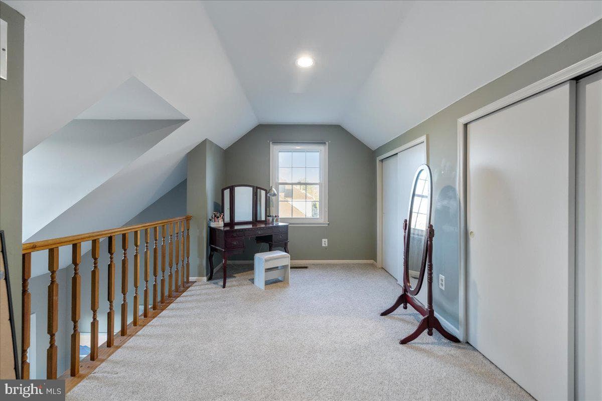 73 Brookside Drive photo 25