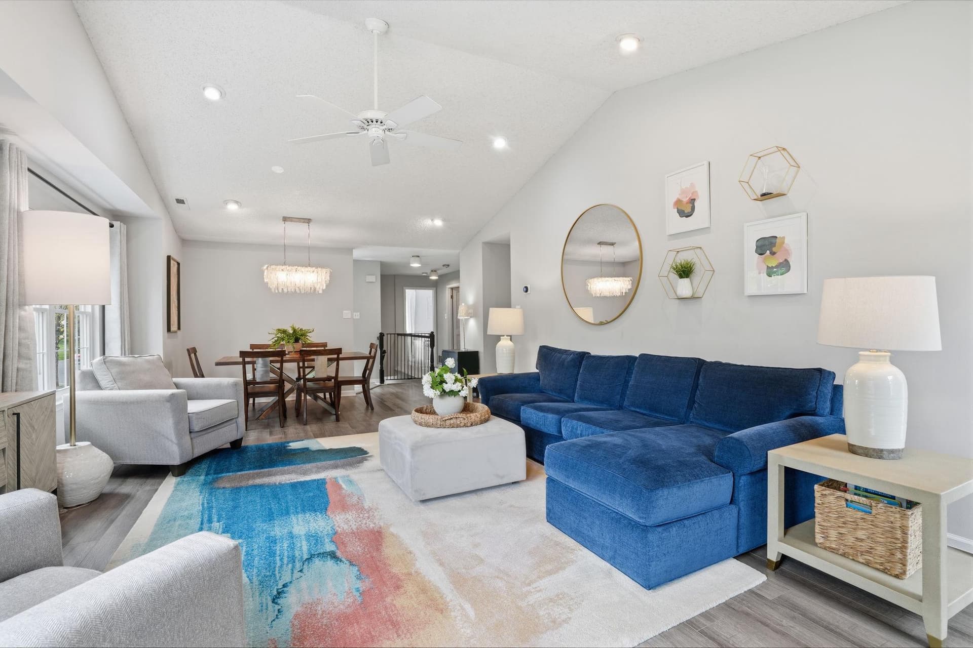 2406 Lynbrooke Drive photo 4