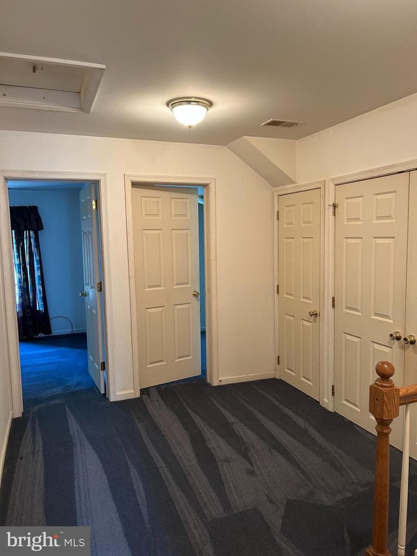 304 W Spruce Street photo 15