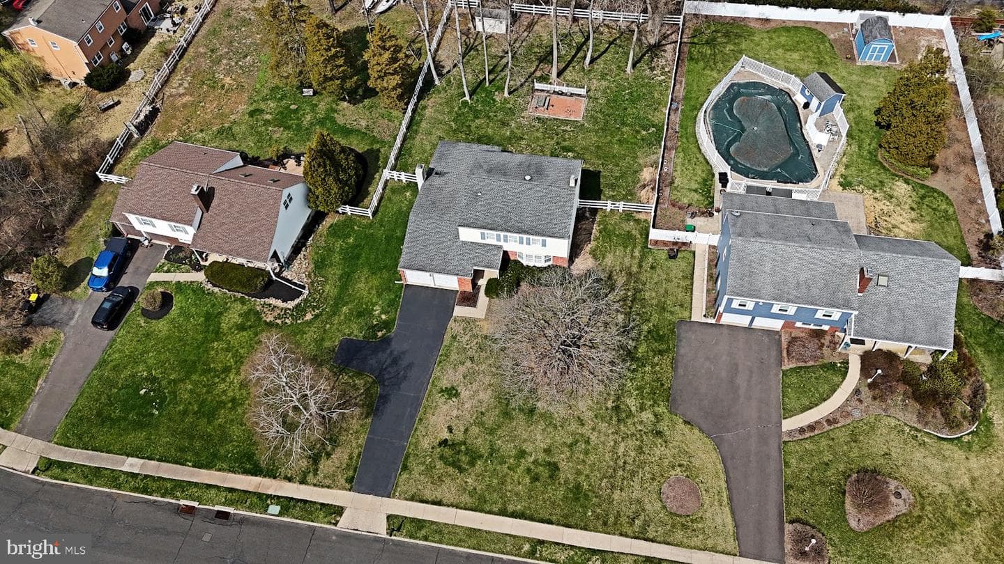 31 Farber Drive photo 30