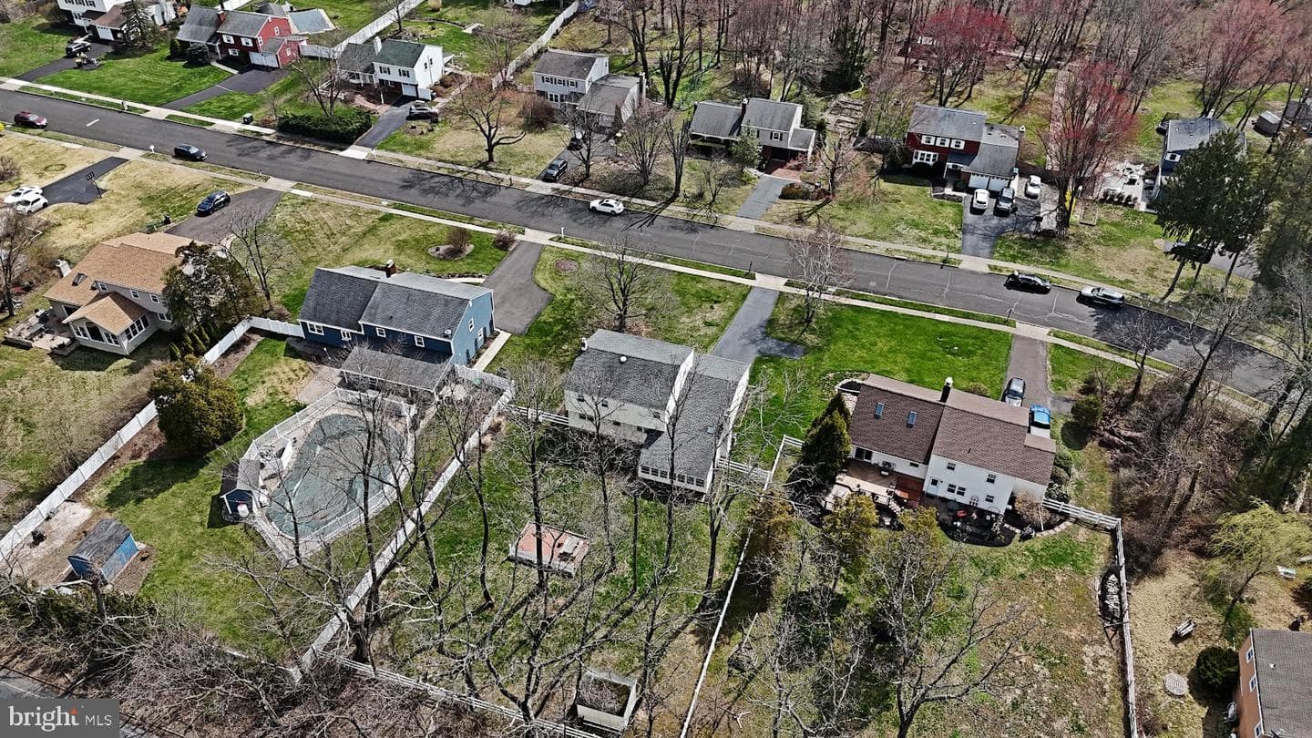 31 Farber Drive photo 32