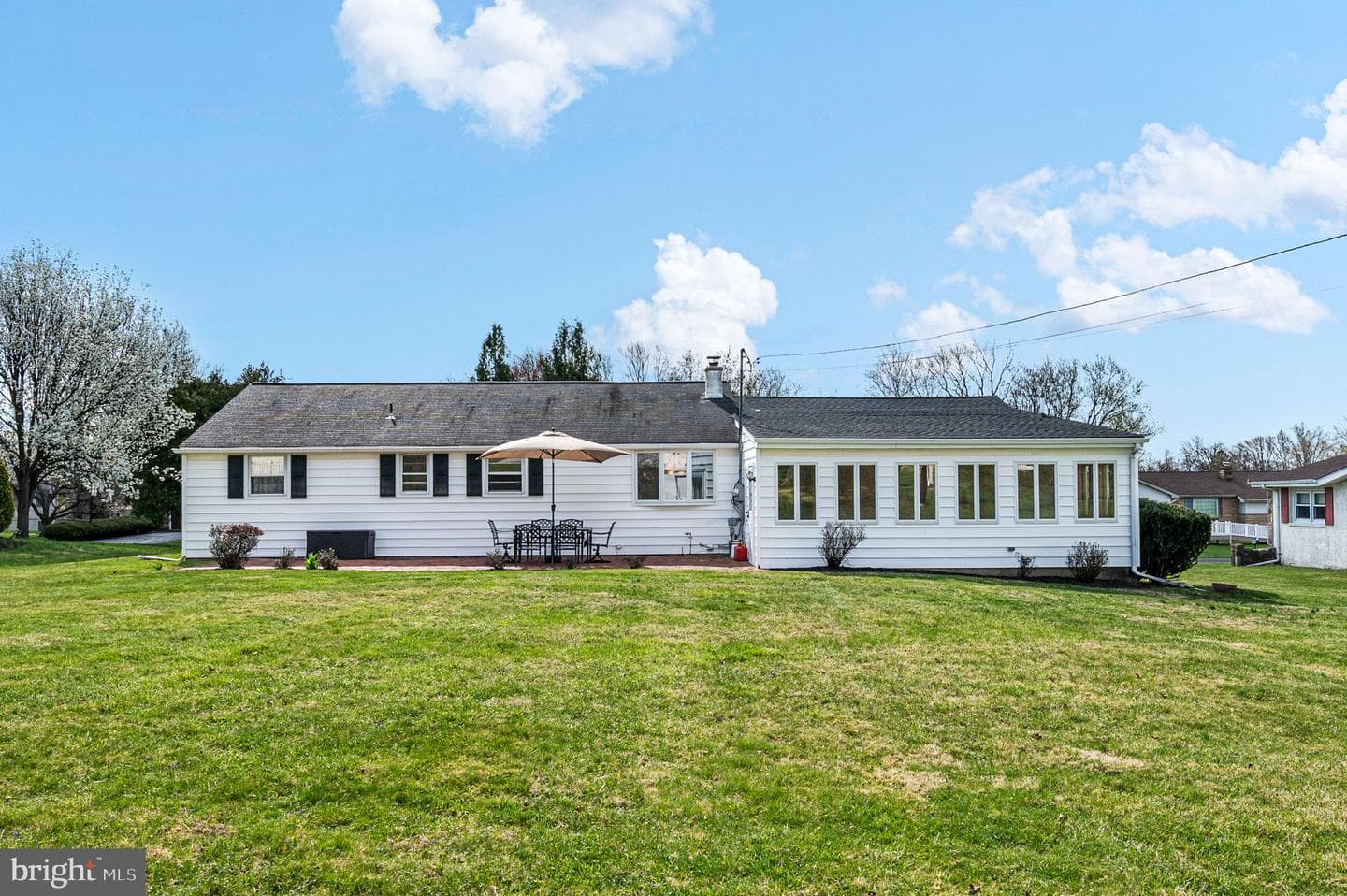 4938 Sunrise Avenue photo 21