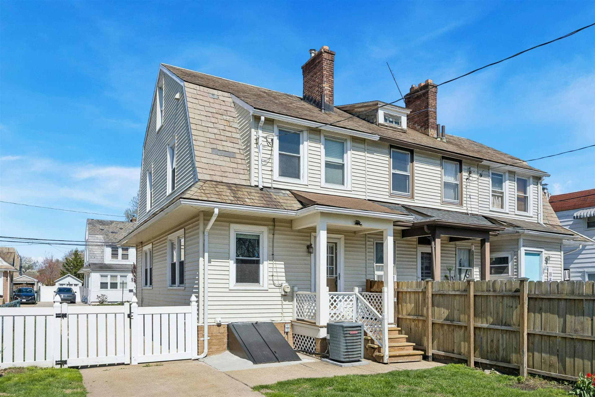 220 Jackson Street photo 16