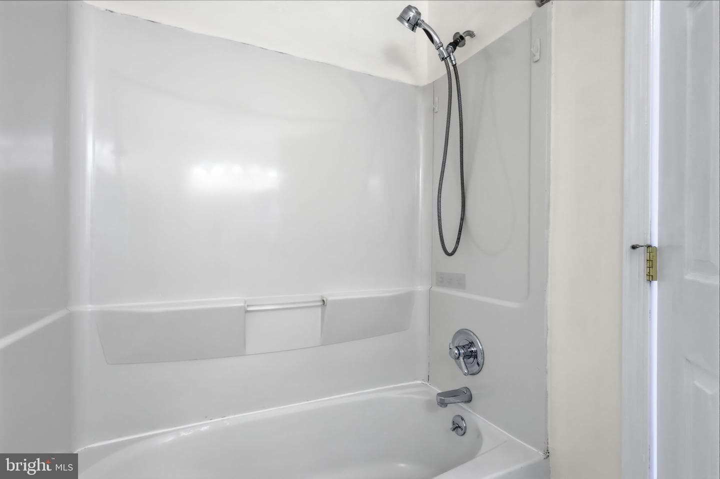5155 Euston Court photo 22