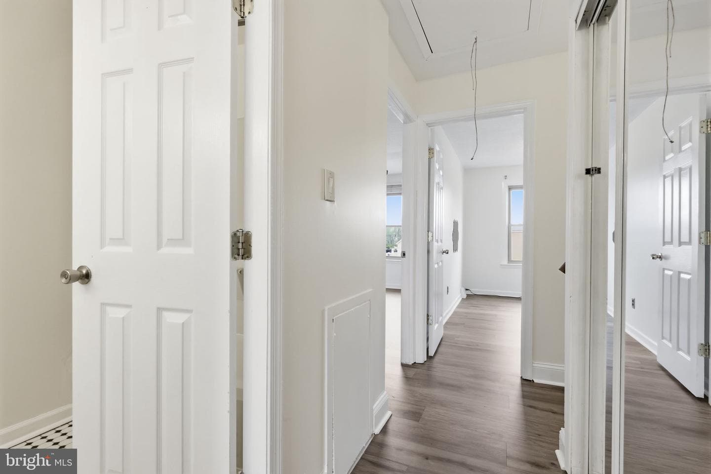 5155 Euston Court photo 26