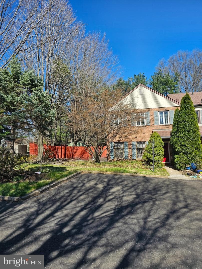 176 Kenton, Langhorne