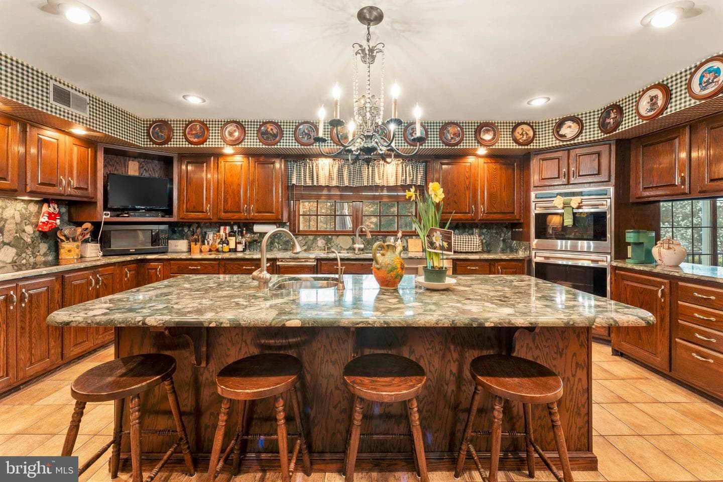 111 Cedar Glen Drive photo 12