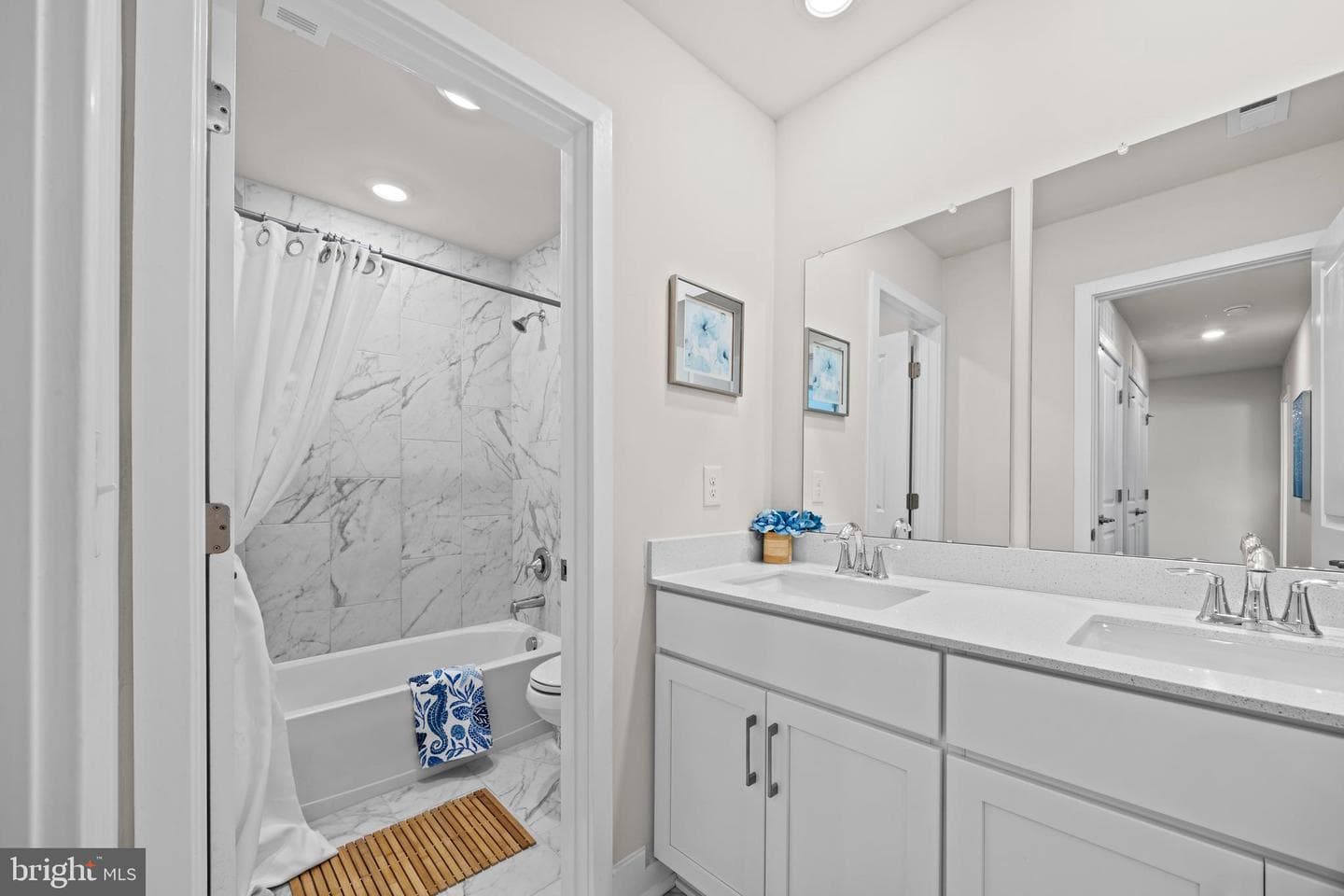 4830 Franklin Circle photo 15