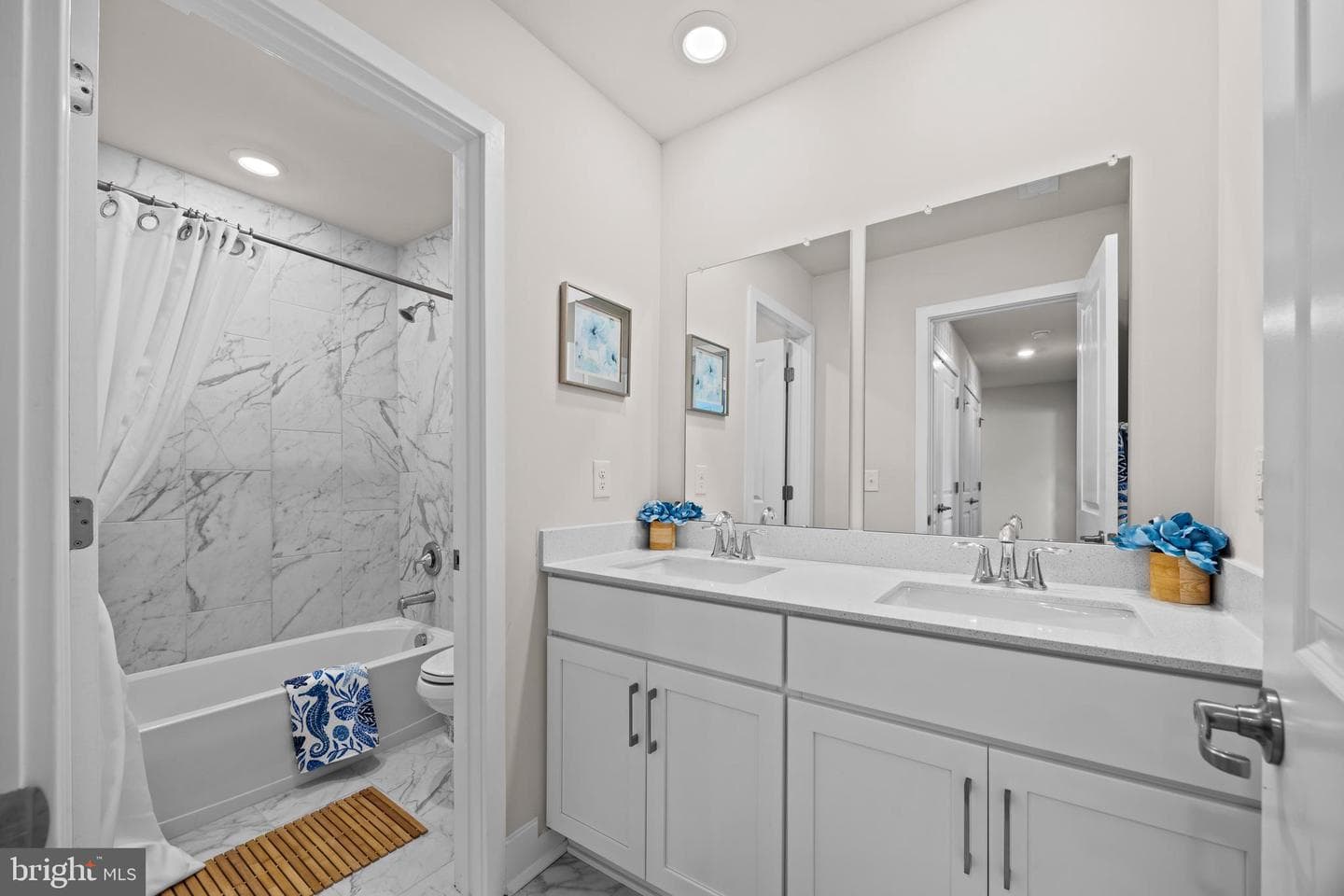 4830 Franklin Circle photo 16