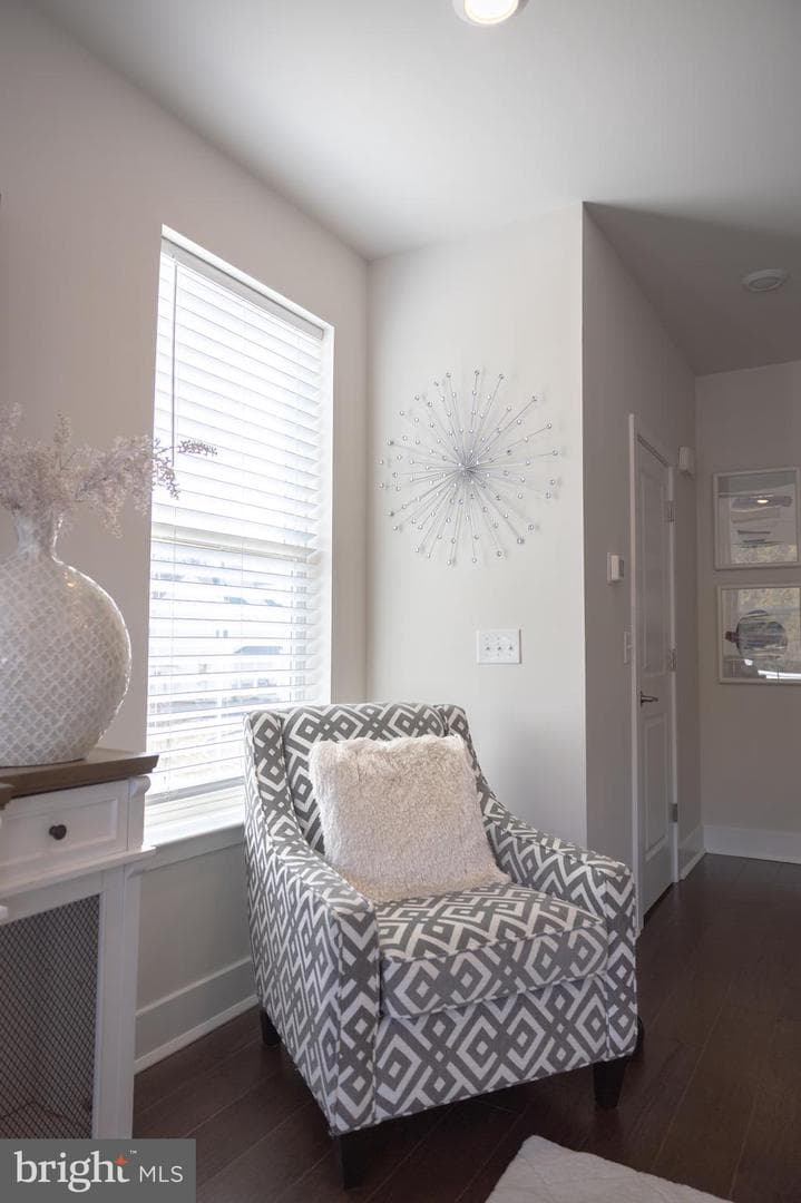 4830 Franklin Circle photo 4