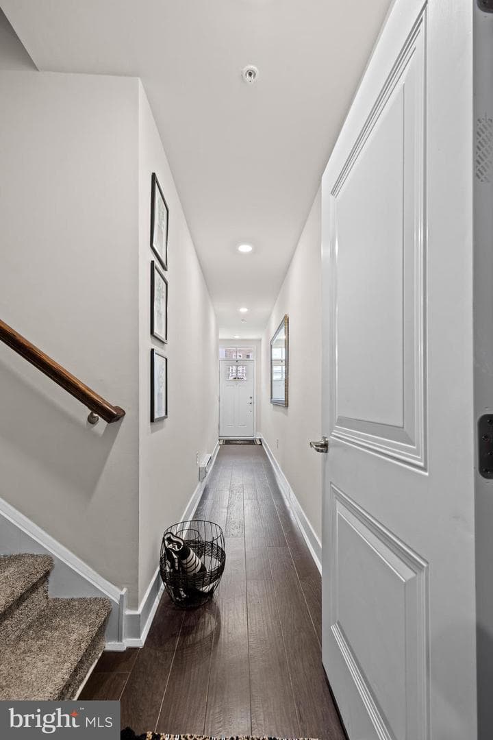 4830 Franklin Circle photo 5