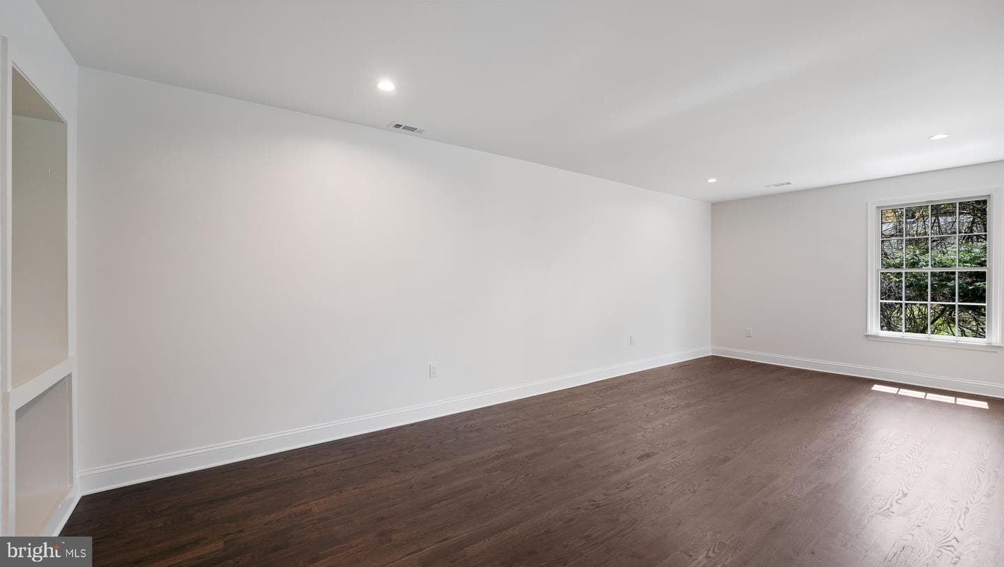 3775 Buckingham Drive photo 28