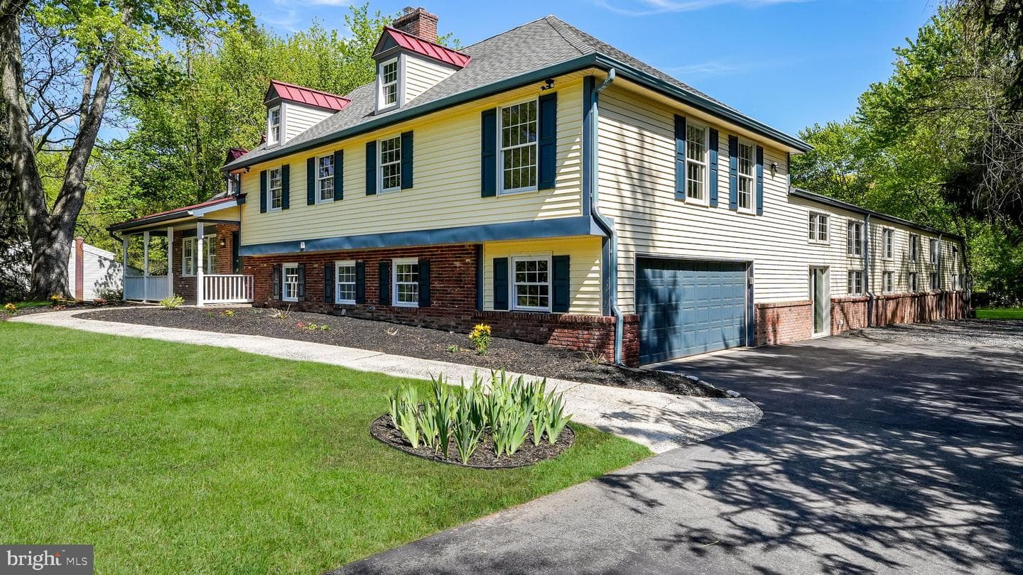 3775 Buckingham Drive photo 37