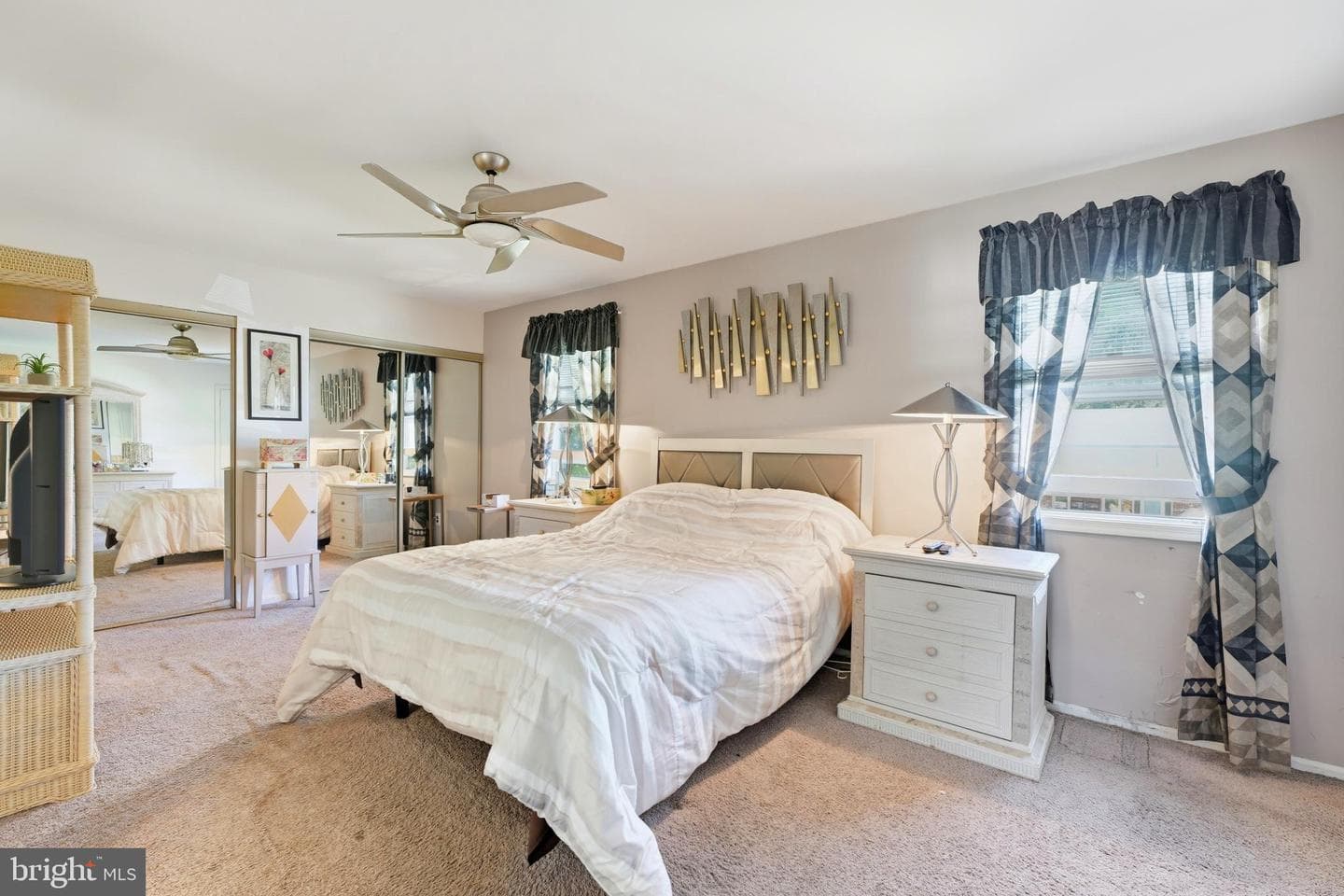 1265 Barclay Crescent photo 15