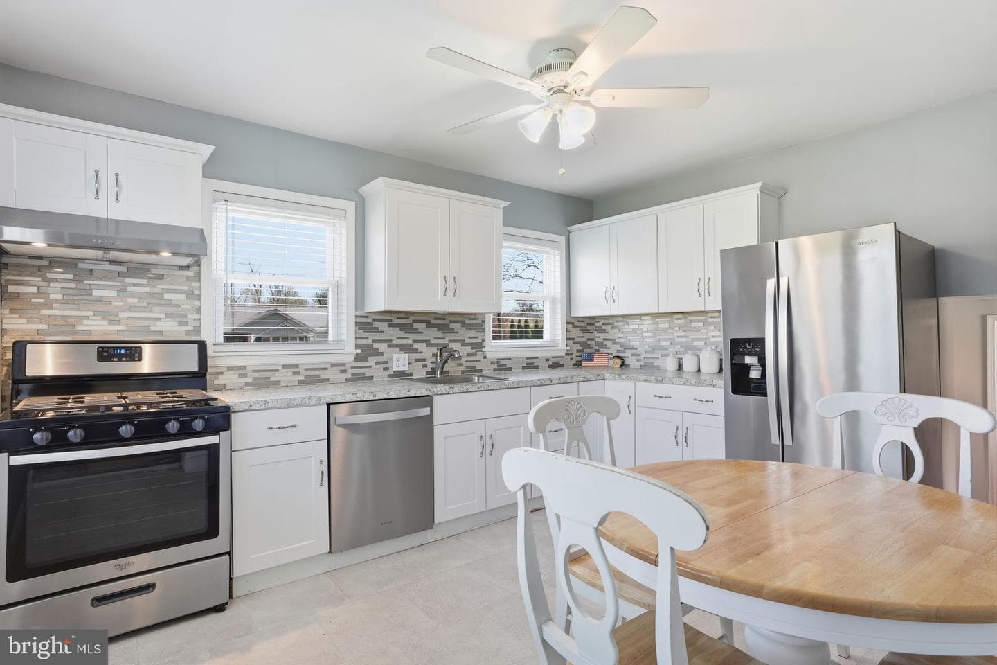 1615 Pleasant Drive photo 13