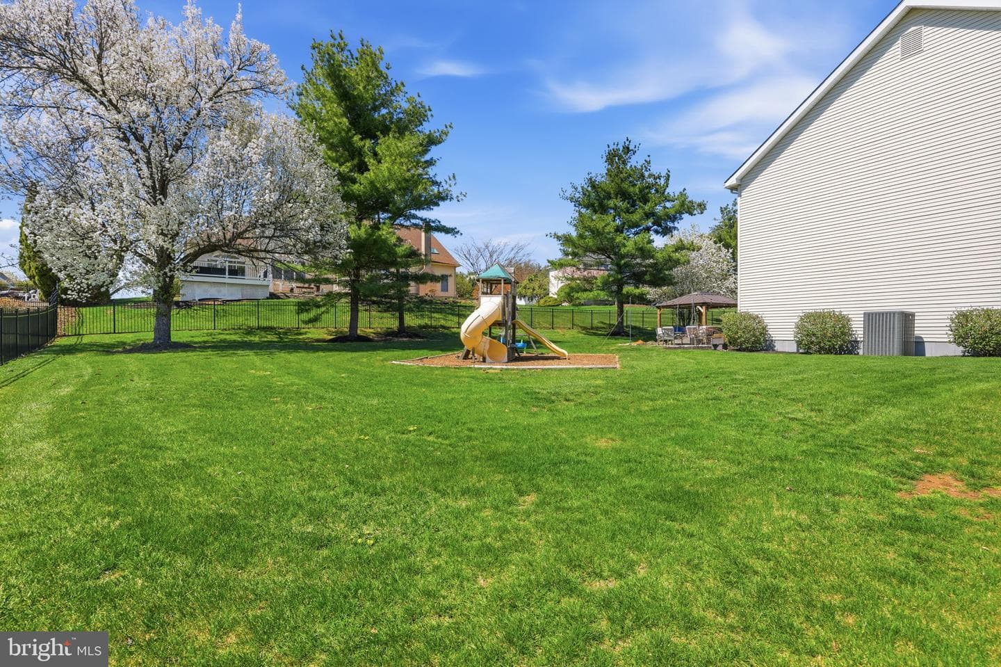 1413 Ridgewood Lane photo 12