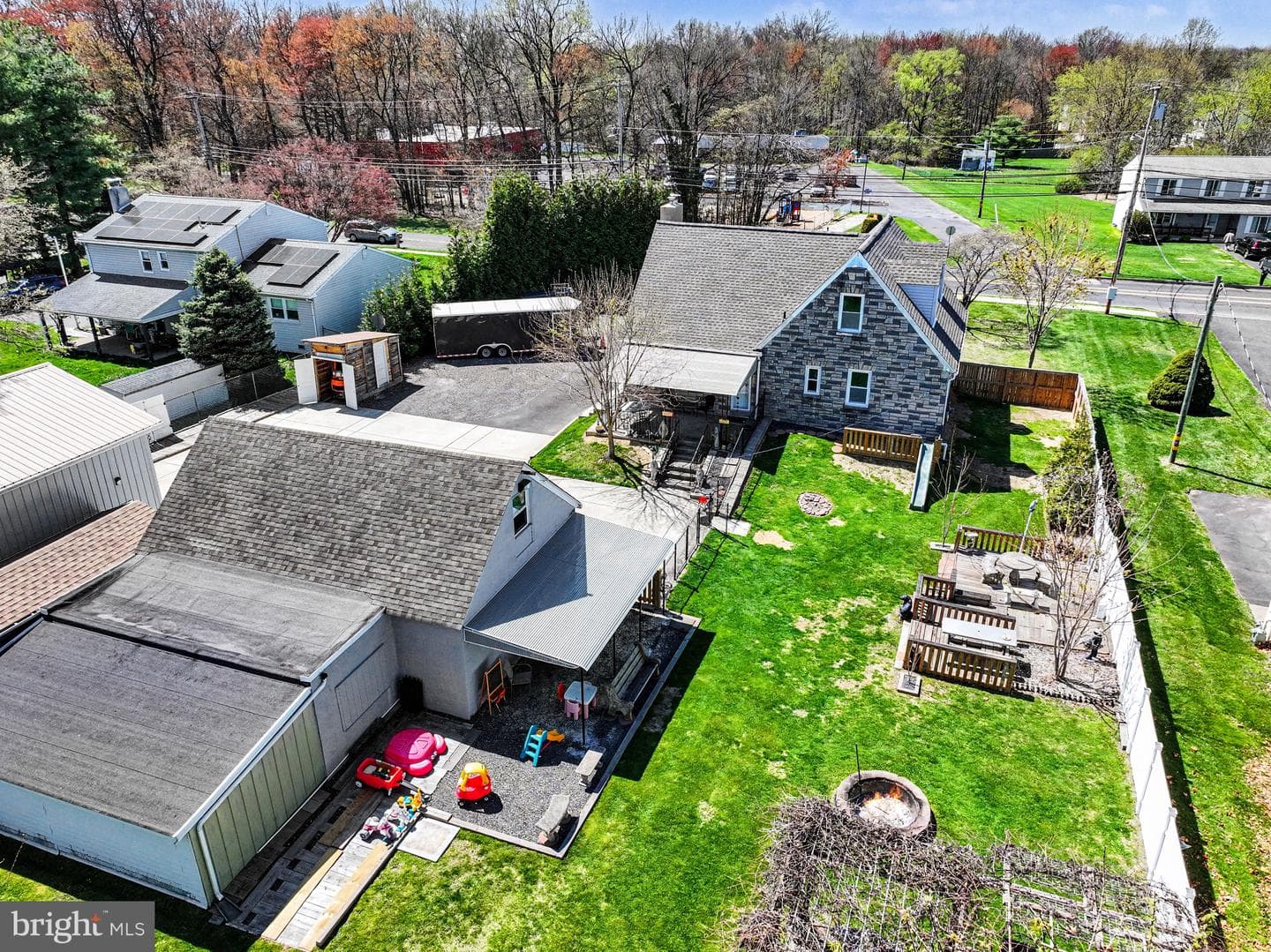 2349 Galloway Road photo 72