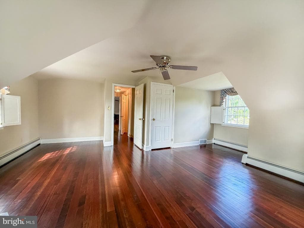 5 Saint James Place photo 35