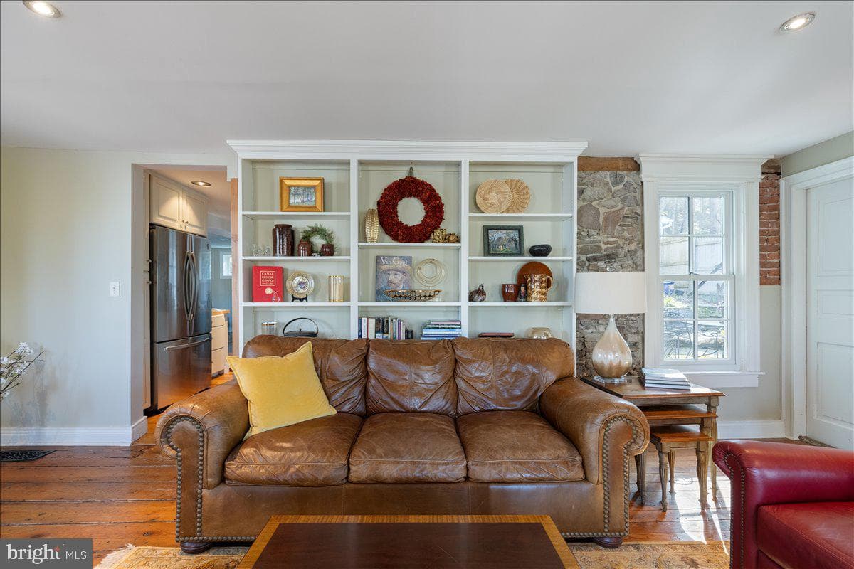 3673 River Rd photo 10