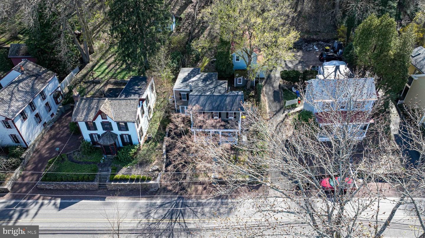 3673 River Rd photo 4