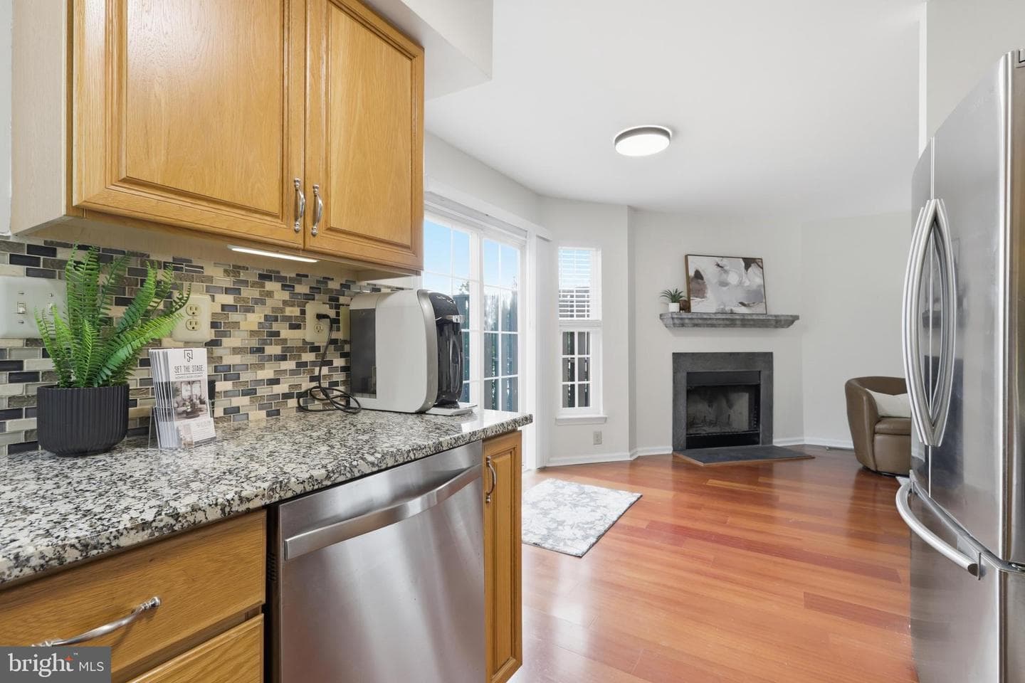 1402 Heron Way photo 27
