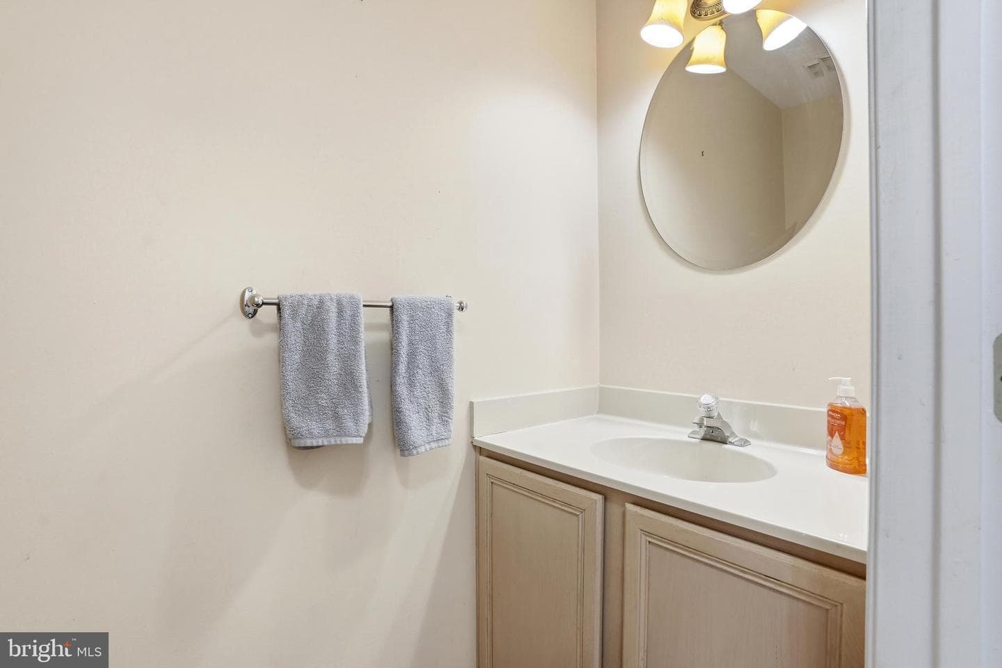 1402 Heron Way photo 29