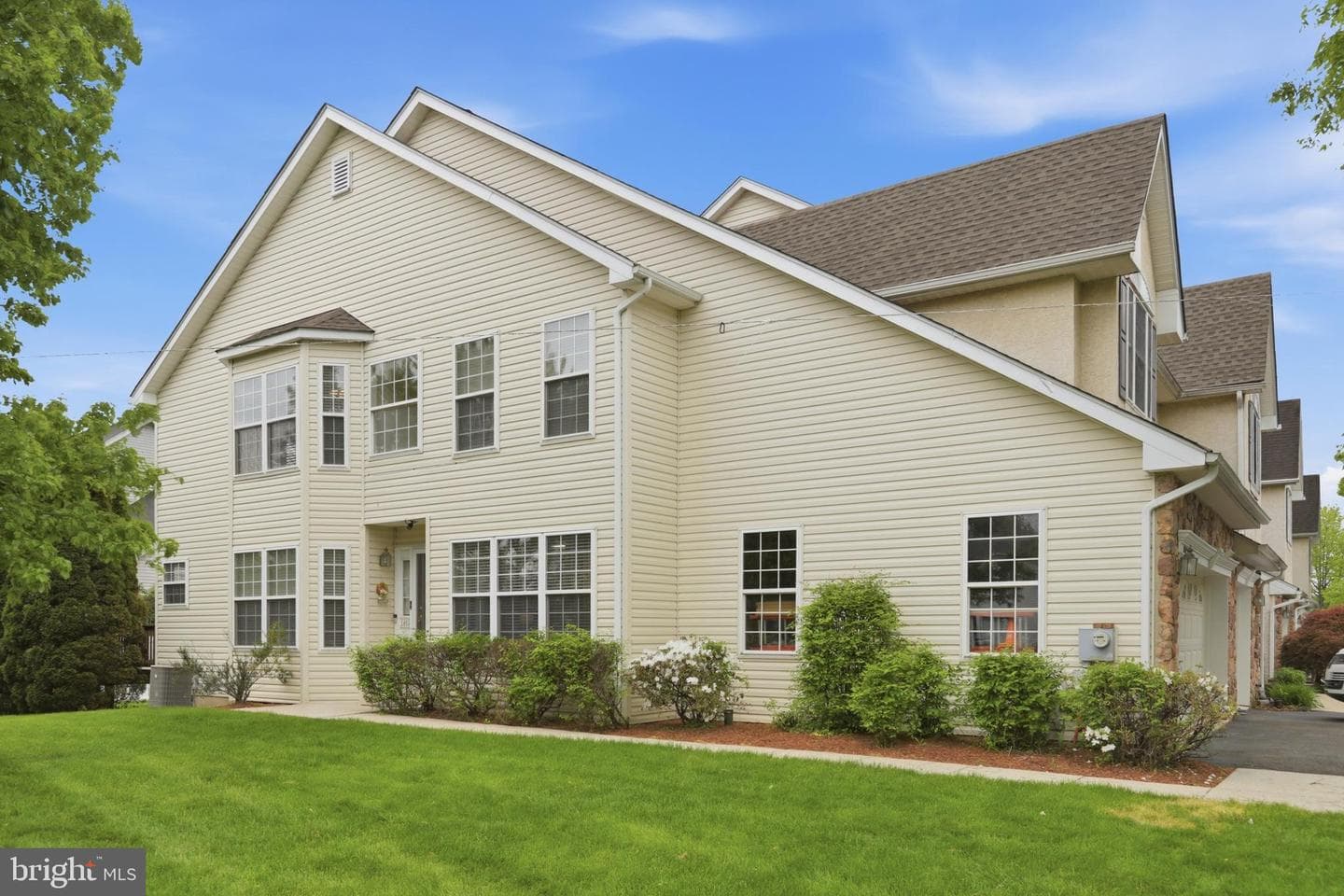 1402 Heron Way photo 66