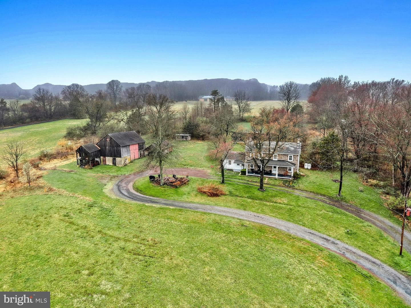 4196 Tollgate Road photo 6