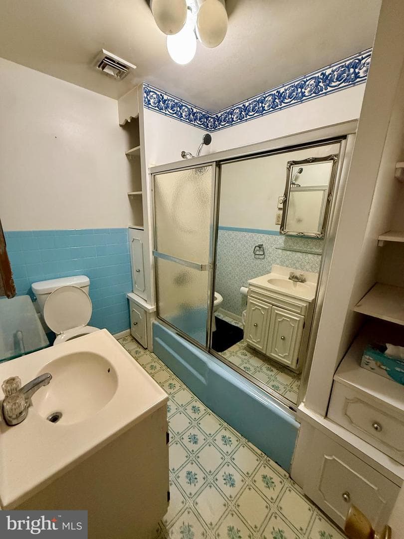 521 Parkway Drive photo 22