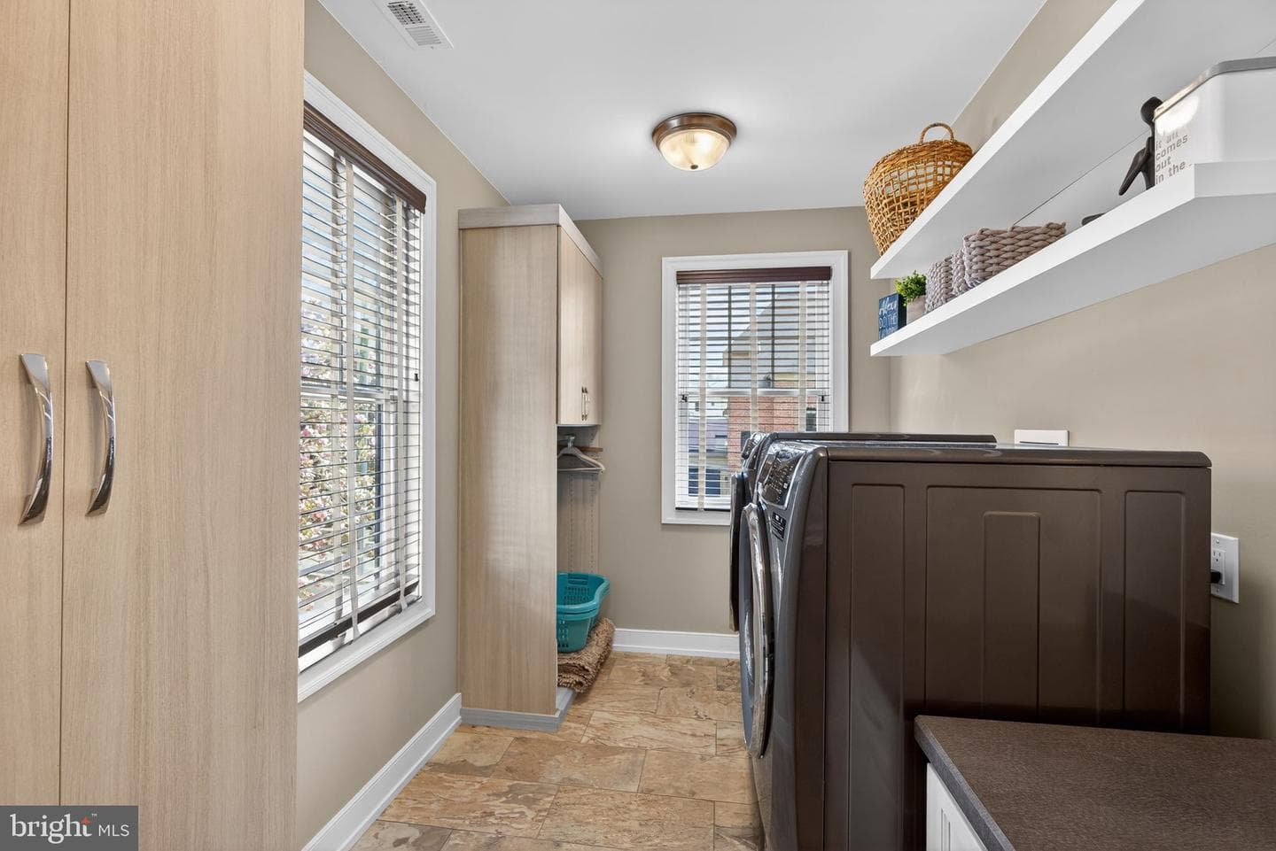 66 S Hamilton Street photo 64