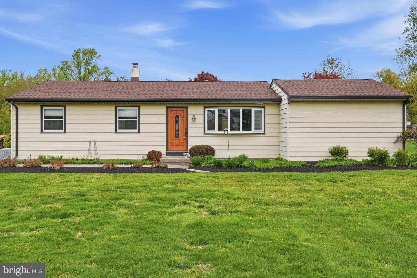 1197 W Bristol Road photo 1