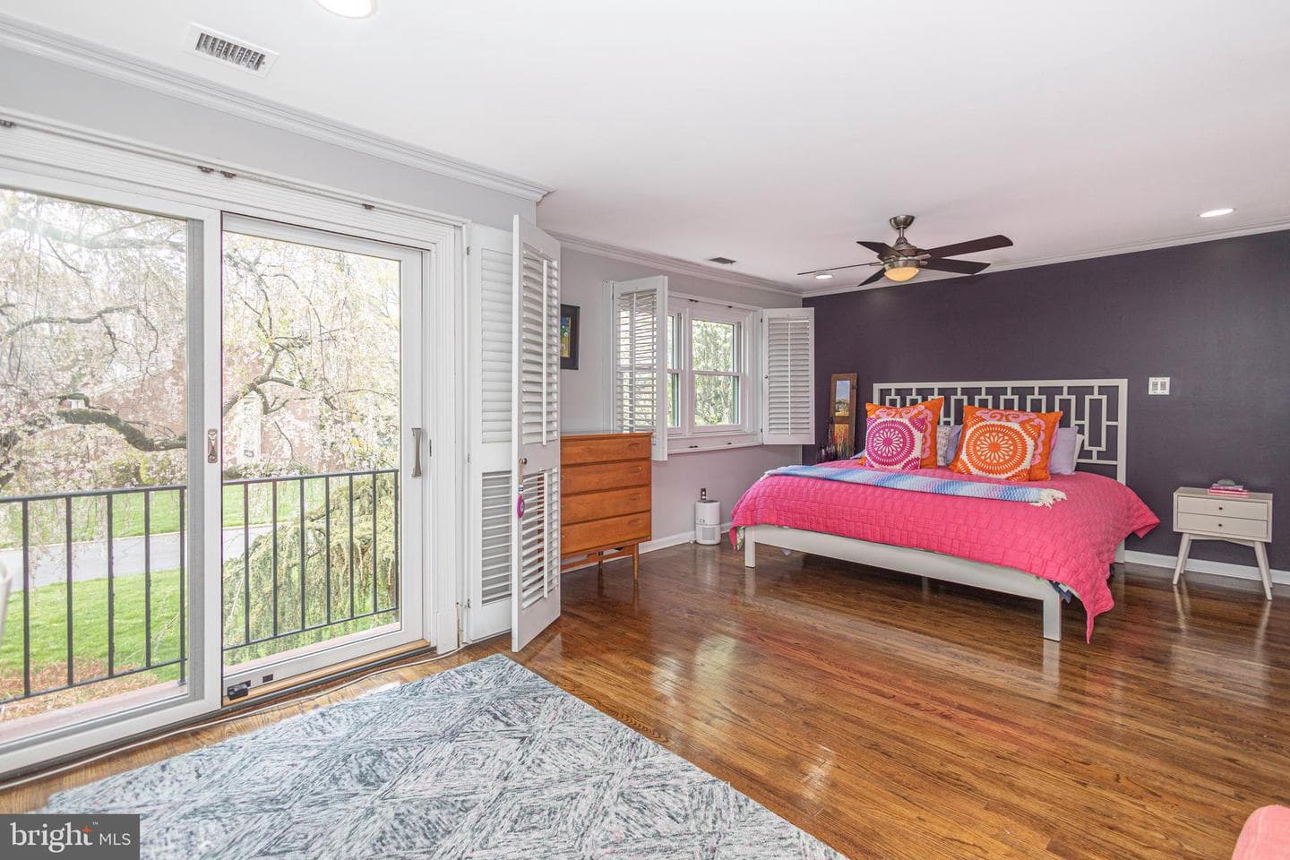 18 Sutphin Pines photo 24