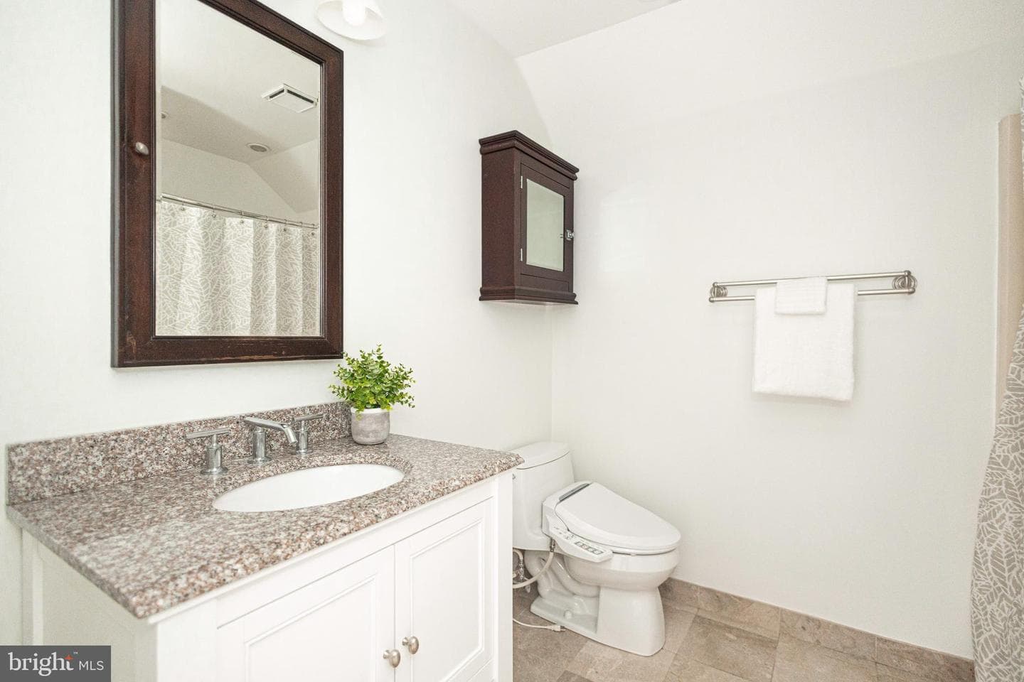 101 Rogers Road photo 25